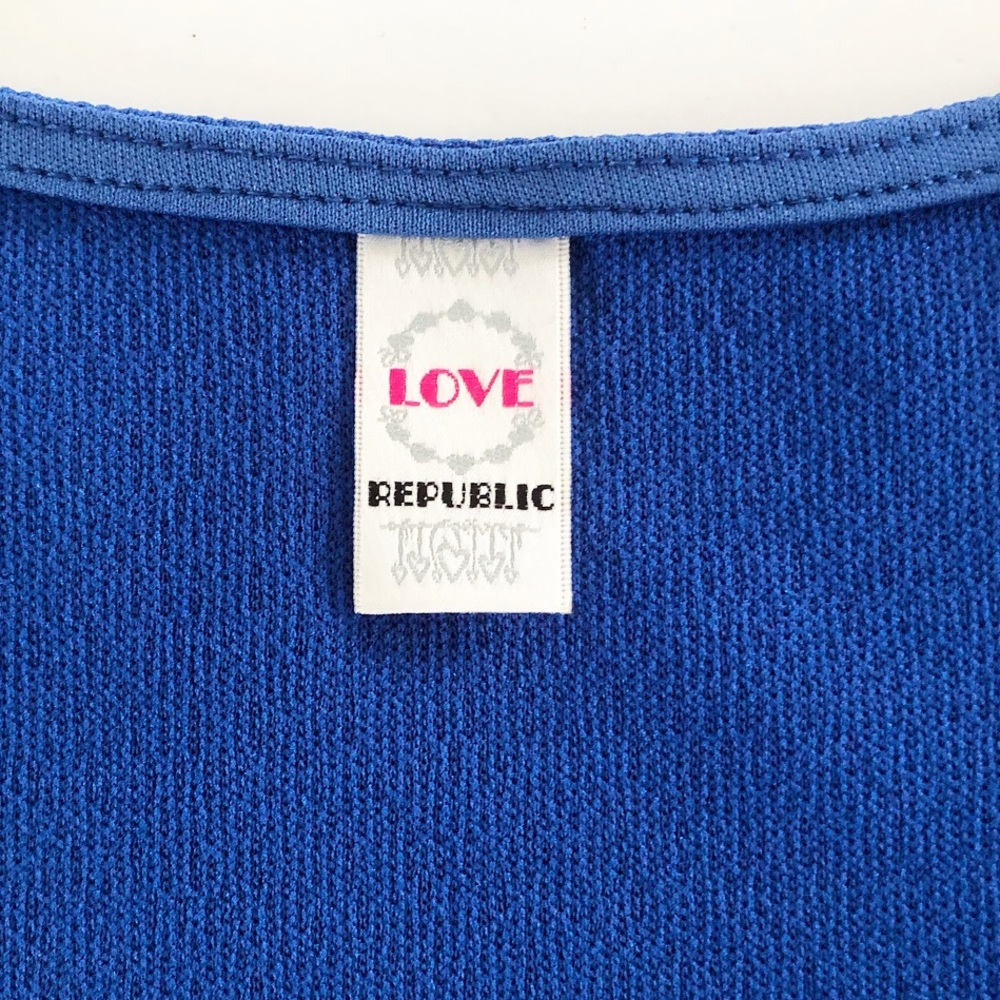 Blue Crop Top - Picture 5 of 6